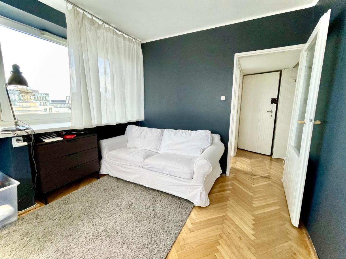 Super Silver 2Xmetro Parking Wifi 300 Mb/S Nowy Netflix Hbo Appletv Filharmonia Warschau Exterior foto